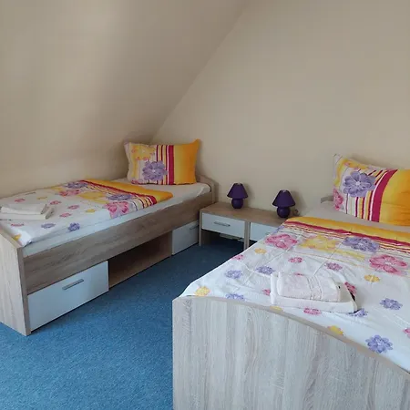 Nentershaus ゲストハウス *